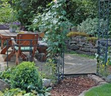 Sitzecke draußen Ferienwohnung Hoppe Warburg