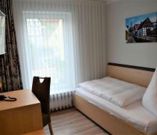 Einzelbett im Gasthof Luis Warburg-Scherfede 